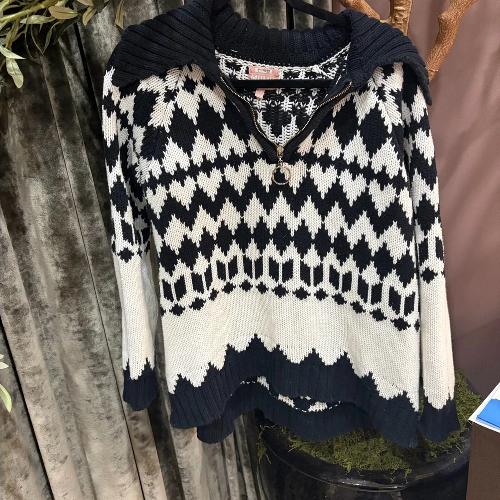 Show Me Your Mumu Women's Sun Valley Pullover Sweater - Picture 2 of 11